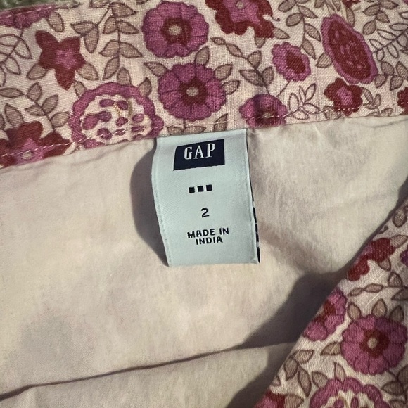 Gap Skirt - Picture 3 of 5